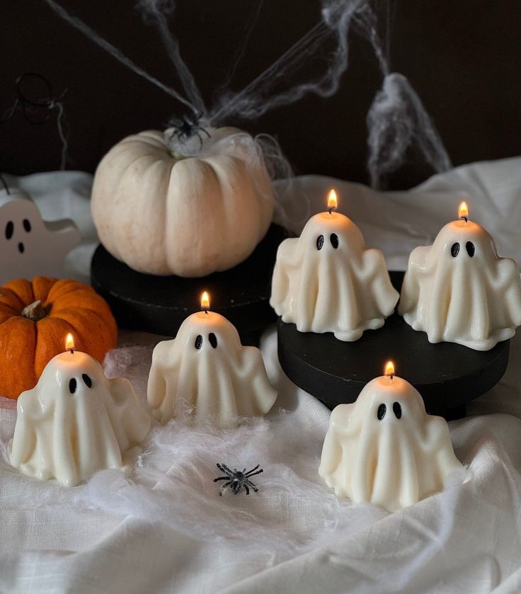 Cute Fluorescent  Ghost Soy Wax Candle